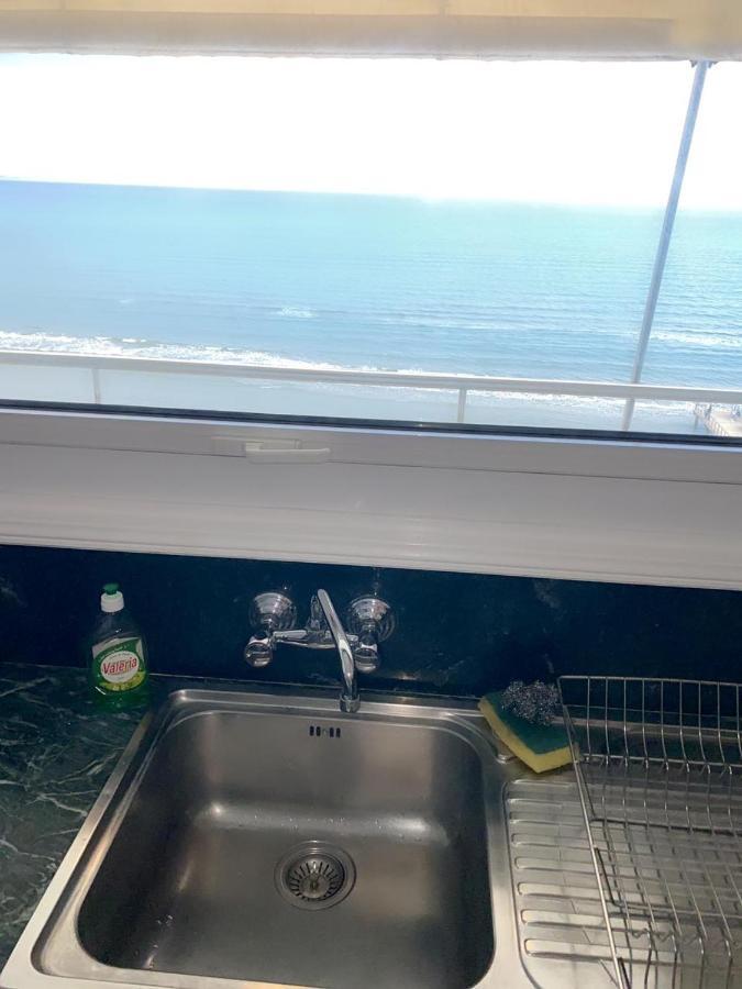 Larnaca Seaview Rooms Dış mekan fotoğraf